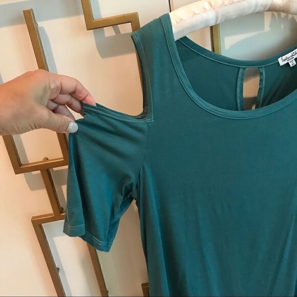 Splendid Cold Shoulder Short Sleeve Peacock top - Picture 2 of 6